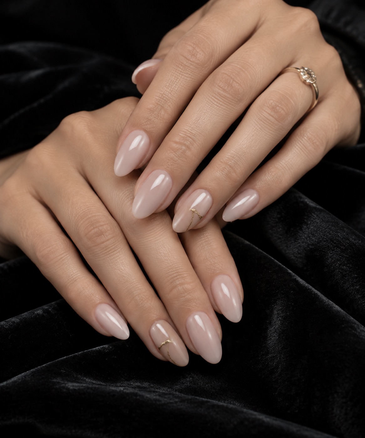 Uñas, Manicure y Pedicure en San Salvador — Piel Dorada 1